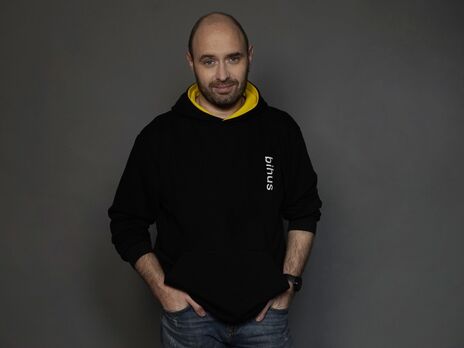 Если вам захочется публично пожаловаться на отключение электроэнергии на N часов, то вспомните, что, например, в Харьковской области люди без света и воды держались месяцами. И держались