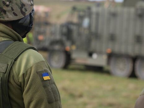 Программу тренировок украинских военнослужащих в Великобритании поддержало уже более 10 стран – посол Симмонс