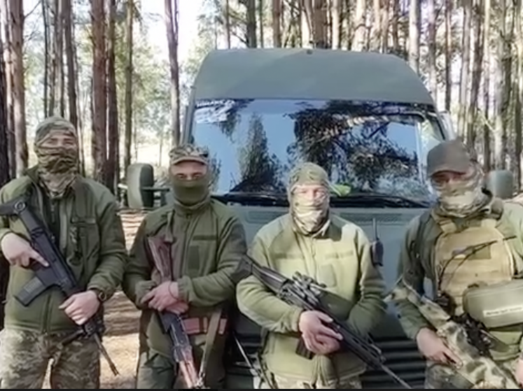 Parimatch передав українським захисникам 11 дронів, дельтаплан, 17 автомобілів та іншу допомогу