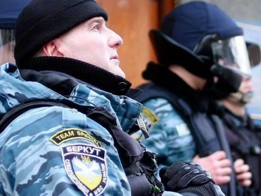 Волонтер Синицын: Экс-замкомандира киевского "Беркута" возглавляет спецподразделение полиции