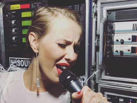 Собчак окунулась в светскую жизнь после рождения сына