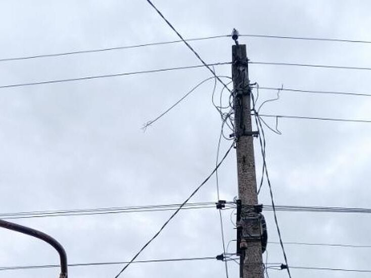 Энергетики ДТЭК Ахметова вместе с ВСУ вернули свет для 4 тысяч семей в Донецкой области