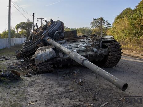 Крупный провал для Кремля. Российская армия потеряла около половины всех танков в войне в Украине – Пентагон