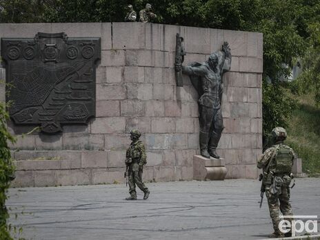 Оккупанты перед отступлением из Херсона начали уничтожать его инфраструктуру. Подорвали котельные и телецентр – СМИ