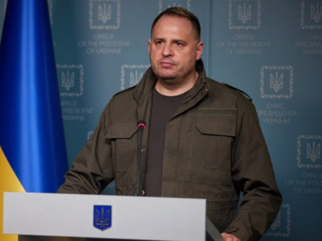 Ермак: Российская армия покидает поле боя в режиме триатлона – бег с препятствиями, прыжки в ширину, плавание