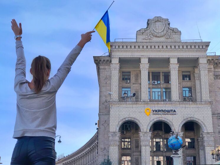 "Херсон – це Україна". Глава "Укрпошти" оголосив про запуск марки, присвяченої звільненому місту