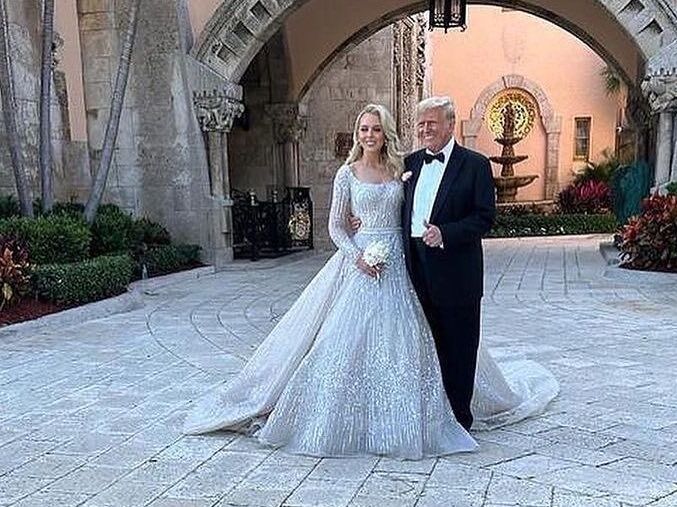 Дочка Трампа вийшла заміж. Фото. Відео