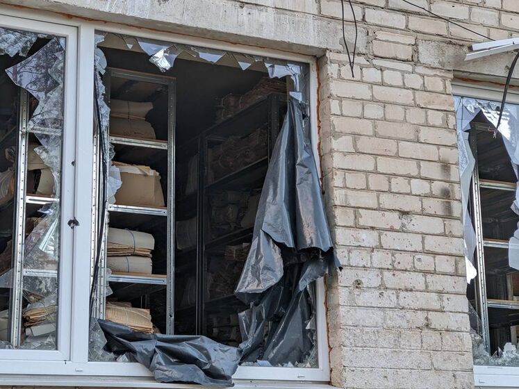 Окупанти обстріляли три райони Харківської області, у житловому будинку сталася пожежа – ОВА