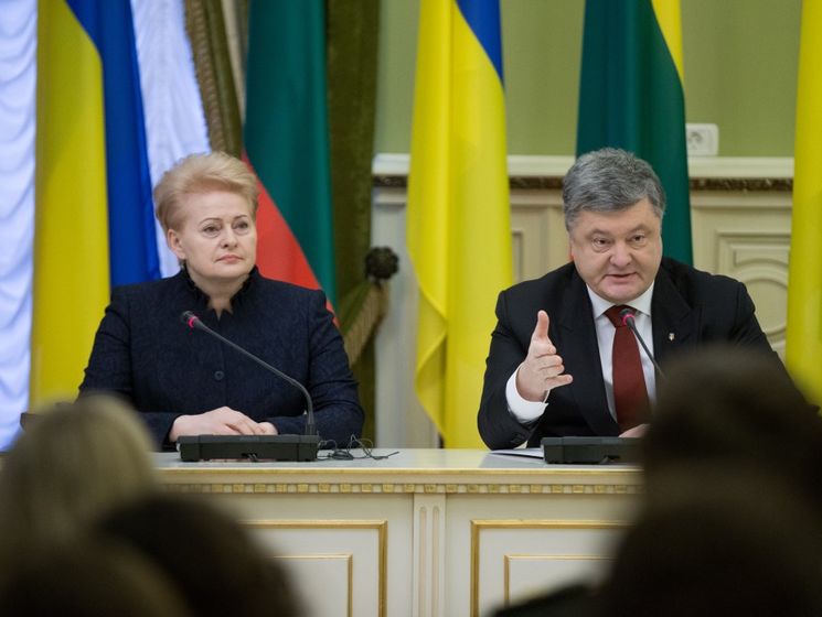 Украина и Литва подписали "дорожную карту" сотрудничества на два года 