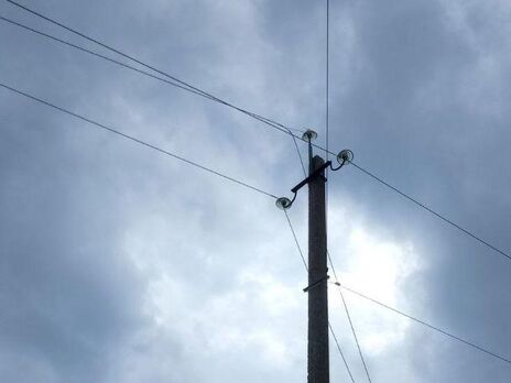 Энергетики ДТЭК Ахметова вернули свет 4 тыс. семей в Донецкой и Днепропетровской областях