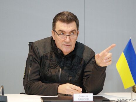 Зеленский провел заседание ставки по инциденту с ракетой в Польше. Украина просит доступ к месту взрыва – Данилов