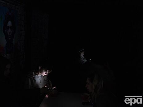 В Киеве введены экстренные отключения света