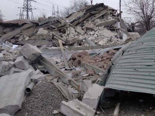 Ракетная атака в Запорожской области: двое погибших, под завалами ищут людей 