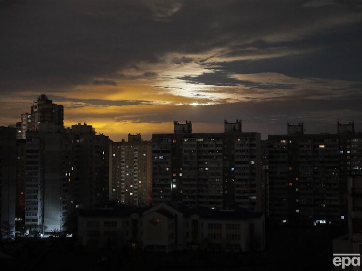 Киев возвращается к отключениям света по графику