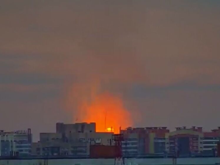 Під Санкт-Петербургом пролунав вибух на газогоні. Пожежу видно за кілометри, росЗМІ ведуть пряму трансляцію