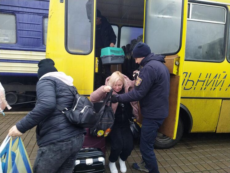 Украина начинает добровольную эвакуацию из Херсона – Верещук
