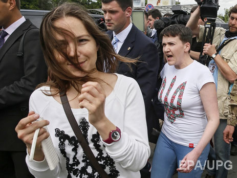 Вера Савченко: Заявление о выходе из "Батьківщини" Надежда написала, когда ездила на суд к Карпюку и Клиху