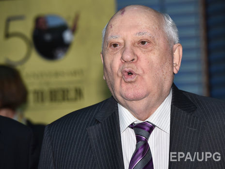 Горбачев призвал к демократии, гласности и честным выборам в России