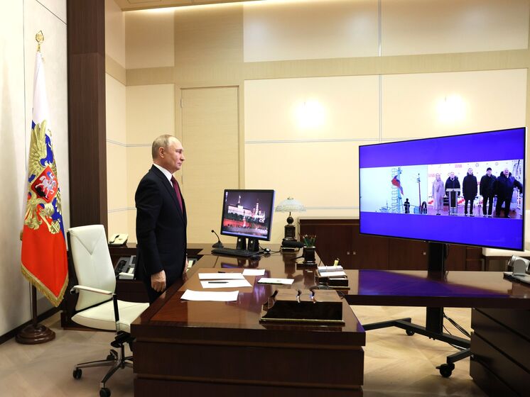 Путін "узяв участь" у спусканні атомного криголама, не виходячи з кабінету
