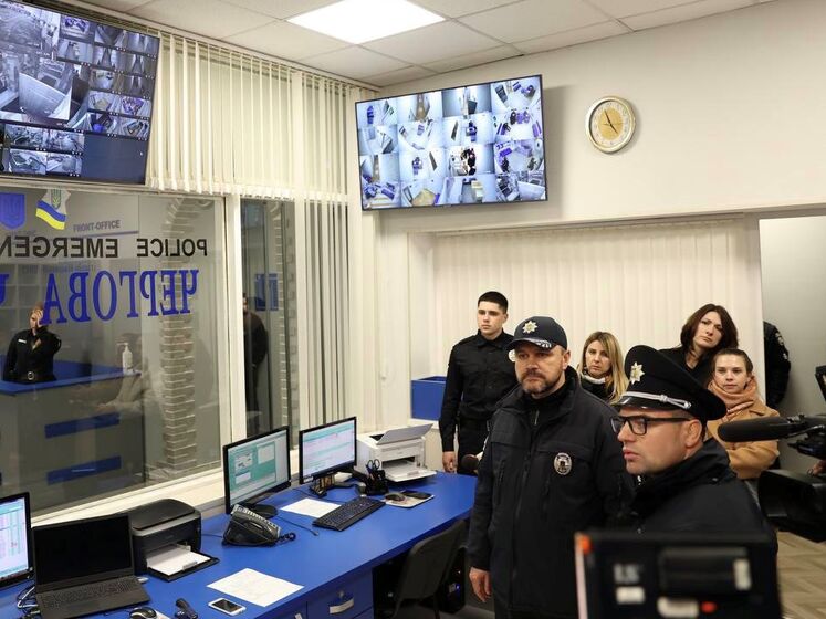 Українці можуть дістати допомогу та зігрітися у відділеннях поліції – Клименко