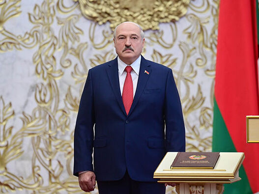 "Сделает хуже". Лукашенко заявил, что белорусская армия не сможет помочь Путину в войне в Украине