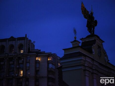 Без электричества все еще остаются абоненты в Киеве и 14 областях Украины, в столице в течение дня отключали 746 тыс. потребителей