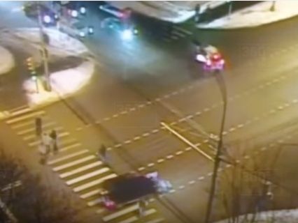 Украинский экс-чиновник, сбивший в Москве детей на переходе, сдался российской полиции – СМИ