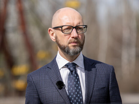 Яценюк: Керівництво РФ для мене одна банда злочинців. Там лише ролі розподілені – кому дадуть довічне, а кому – 15 років