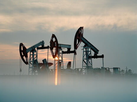 Обмеження цін на російську нафту має набути чинності з 5 грудня