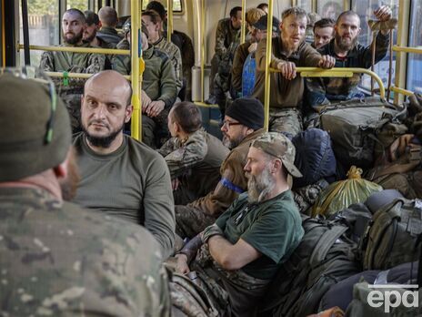 Українські військовослужбовці покинули "Азовсталь" у травні