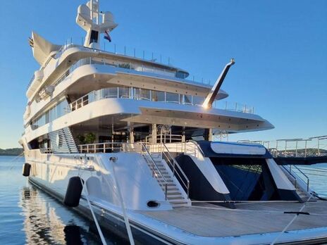 Royal Romance относится к самым большим яхтам в мире, отметили в АРМА