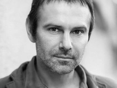 Вакарчук передал Порошенко письмо о необходимости создания системы антикоррупционных судов