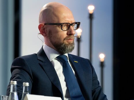 Яценюк: Лавров считает, что остаток своей жизни будет где-то вблизи путинских бункеров проводить