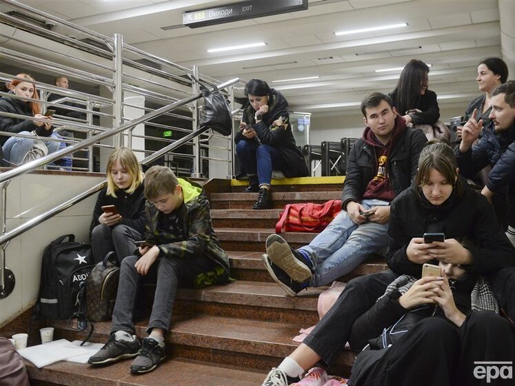 В Киеве из-за тревоги метро не ходит по наземным участкам и не останавливается на некоторых станциях – Кличко