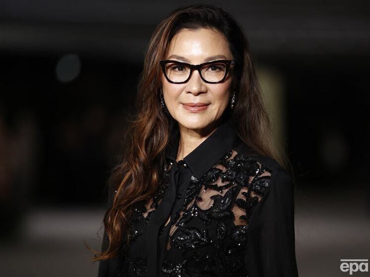 Time назвал малайзийскую актрису Мишель Йео иконой 2022 года