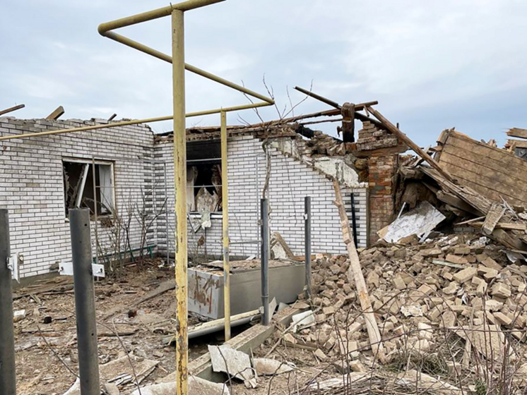Окупанти вдарили по селу у Запорізькій області ракетою для важливих наземних цілей, є поранені – поліція