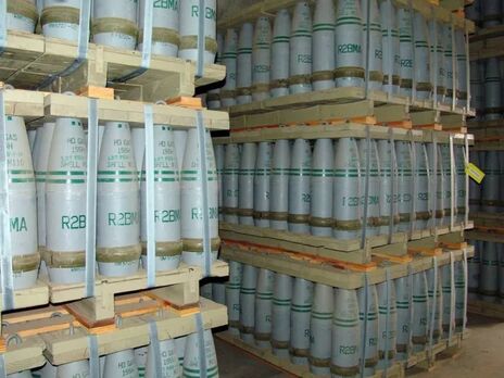 США розглядають можливість передавання Україні касетних боєприпасів – CNN