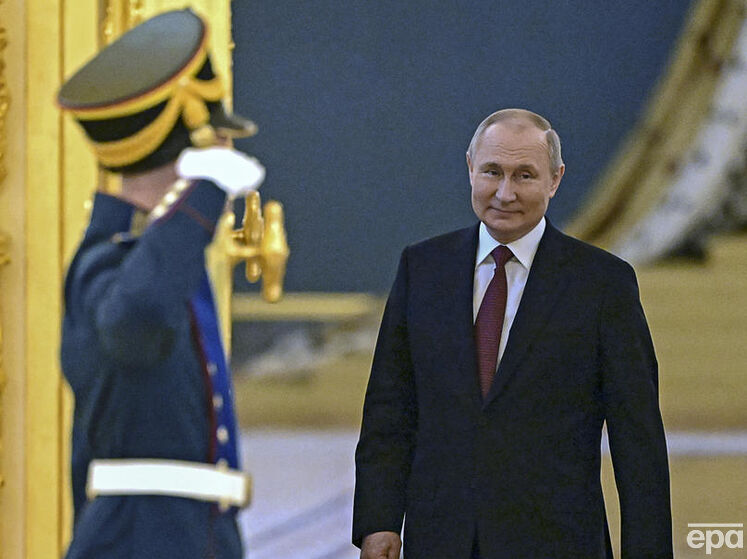 Пономарев: Путин уходить не собирается. Но это не означает, что он не мог дать согласия: "Ребята, вы что-то делайте, копошитесь". Так проявляются все нелояльные