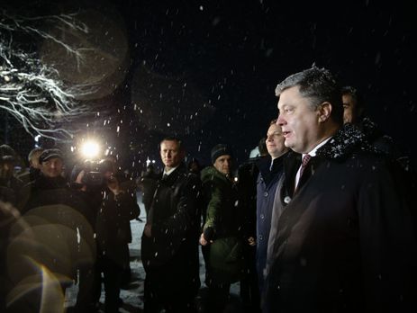 Порошенко об освобождении пленных: В ближайшее время вы услышите очень важные инициативы по этому поводу