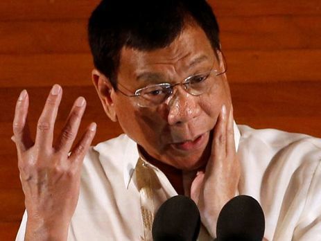 Сенаторы: Президенту Филиппин может грозить импичмент после признаний в убийствах