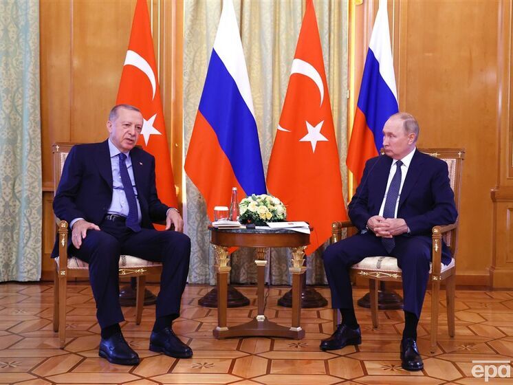 Эрдоган заявил Путину, что по "зерновому коридору" из Украины можно экспортировать и другую продукцию – Анкара