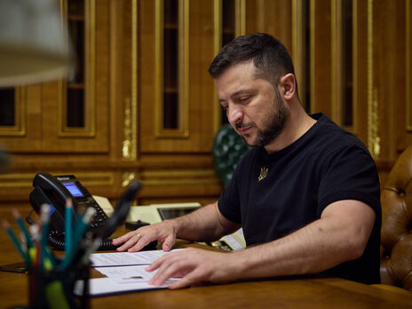 Зеленский рассказал, о чем говорил с Макроном и Эрдоганом, и анонсировал разговор с Байденом