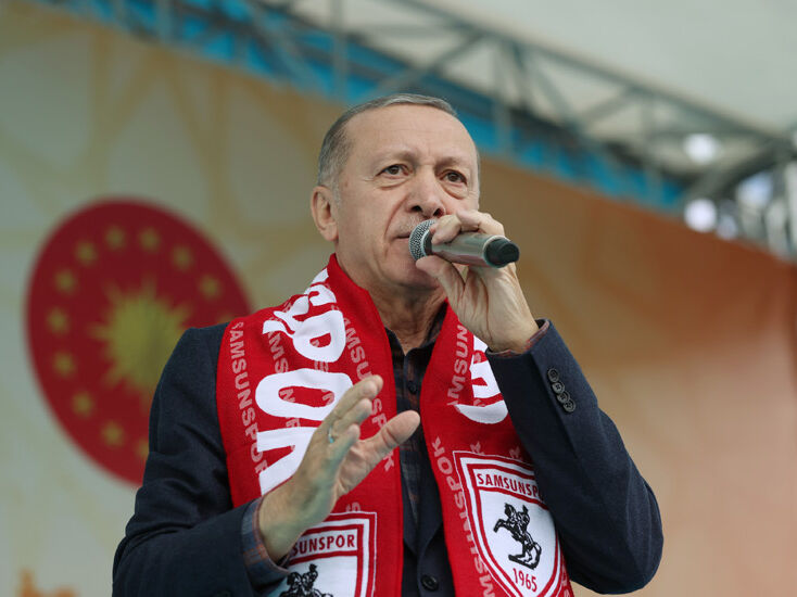 "Звісно ж, ударить". Ердоган припустив, що турецька балістична ракета може досягти столиці Греції
