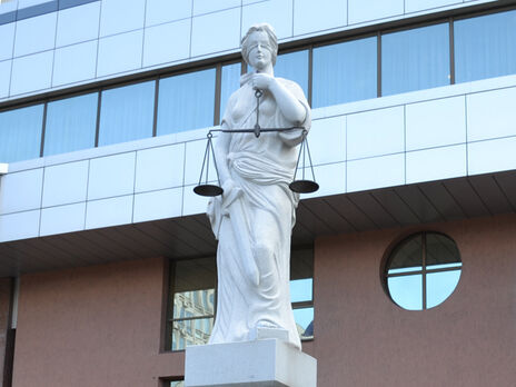 Решение Рады о ликвидации ОАСК суд назвал не соответствующим Конституции. Правоведы говорят, что уволить судей может только ВСП, а он неполномочен