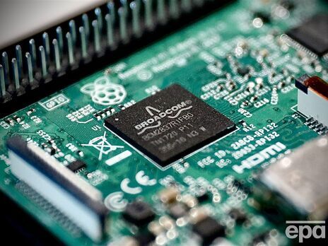 Росія й далі отримує електронні чипи західних виробників, необхідні для виготовлення озброєння – Reuters