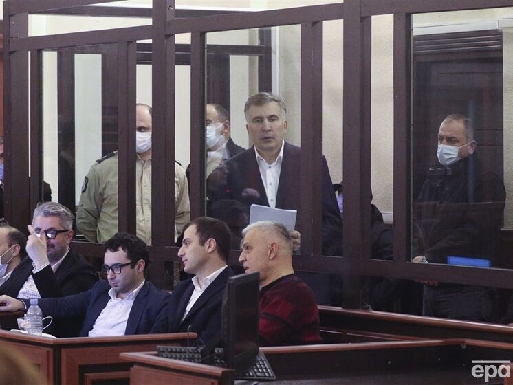 Саакашвили объявил голодовку &ndash; требует, чтобы ему дали возможность участвовать в судебных заседаниях