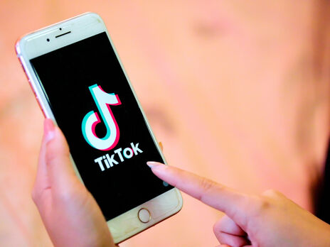 У США можуть заборонити TikTok через побоювання, що соцмережа стежить за американцями