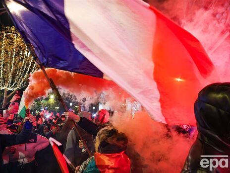 В Париже во время беспорядков после матча ЧМ по футболу погиб подросток