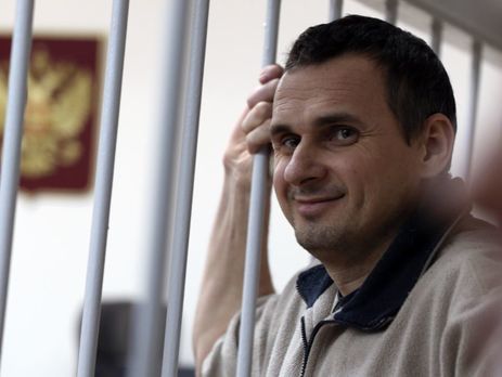 Адвокат: Сенцов в колонии написал пять сценариев и повесть