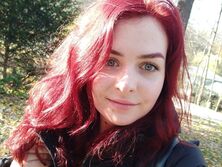 "Если я состарилась за этот год, то что говорить о них?" Парамедик Пташка с "Азовстали" показала своих "ма и па"